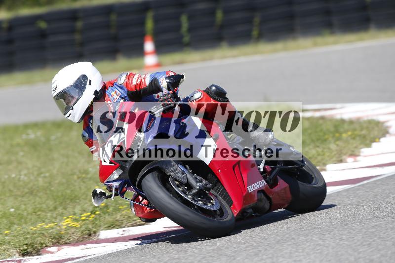 /Archiv-2025/48 25.08.2025 Cornu Master School ADR/blau-bleu/122